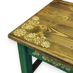 Štokrle se slováckým ornamentem – zelené